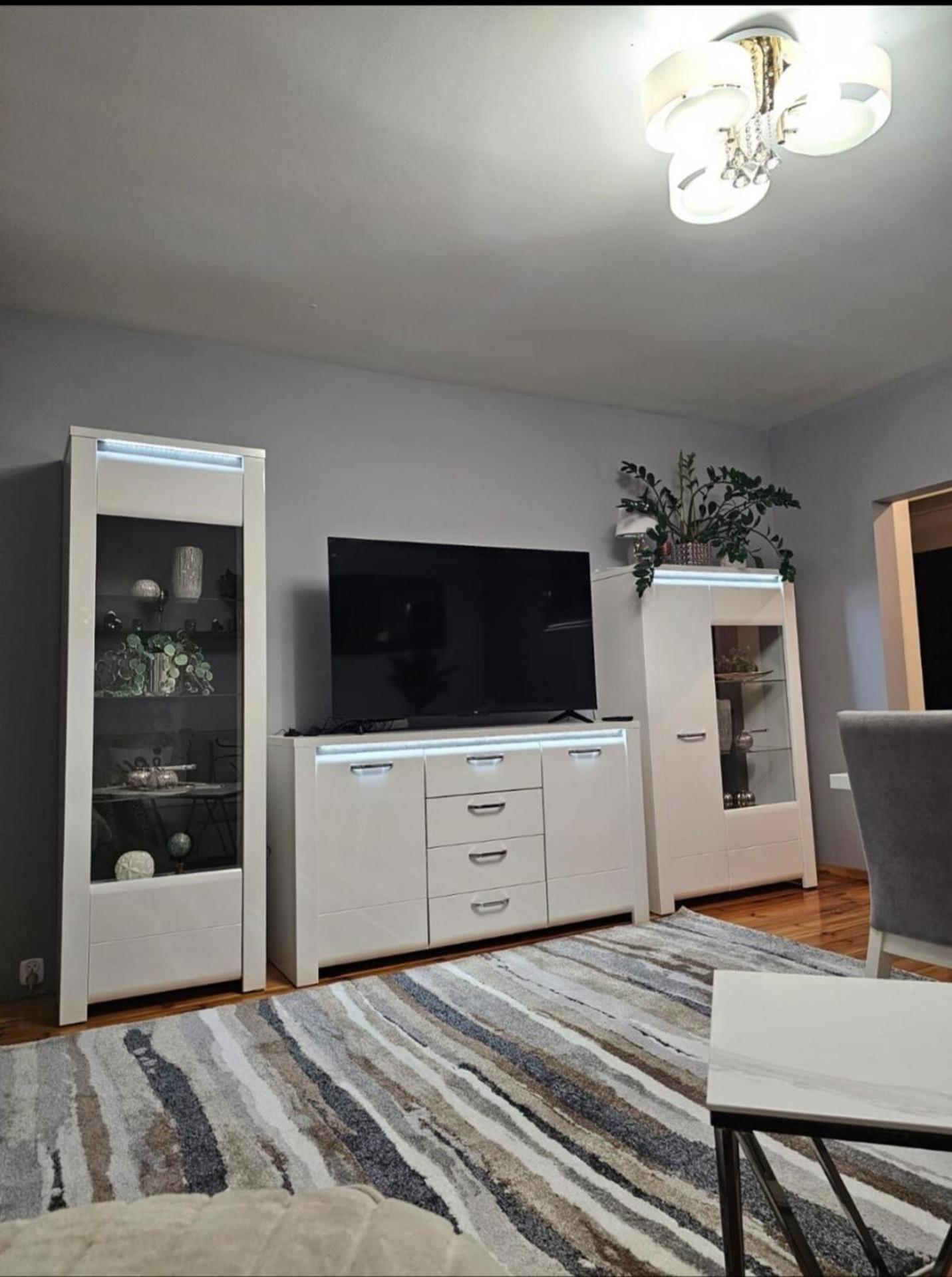 Apartment In Zyrardow 10Min To Suntago Екстер'єр фото