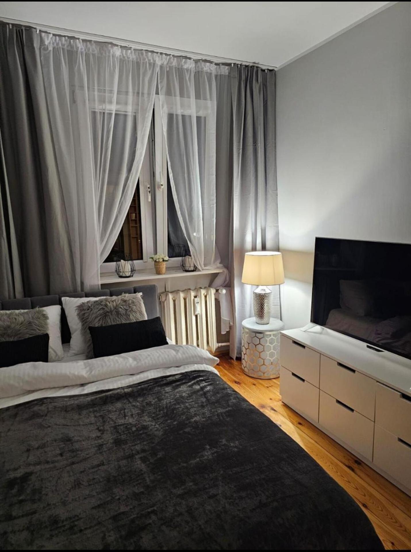 Apartment In Zyrardow 10Min To Suntago Екстер'єр фото